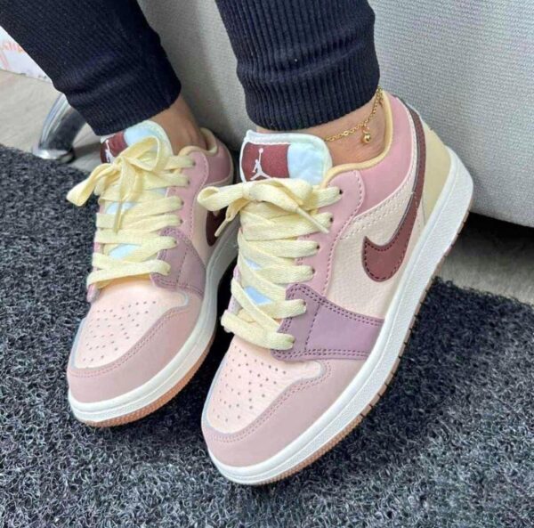 NIKE JORDAN 1 DAMA - Imagen 2